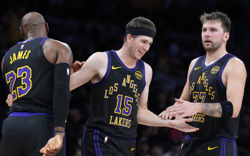 世界杯手机直播-31分11板11助！就在今天，一项由科比保持的NBA纪录被卢卡打破了